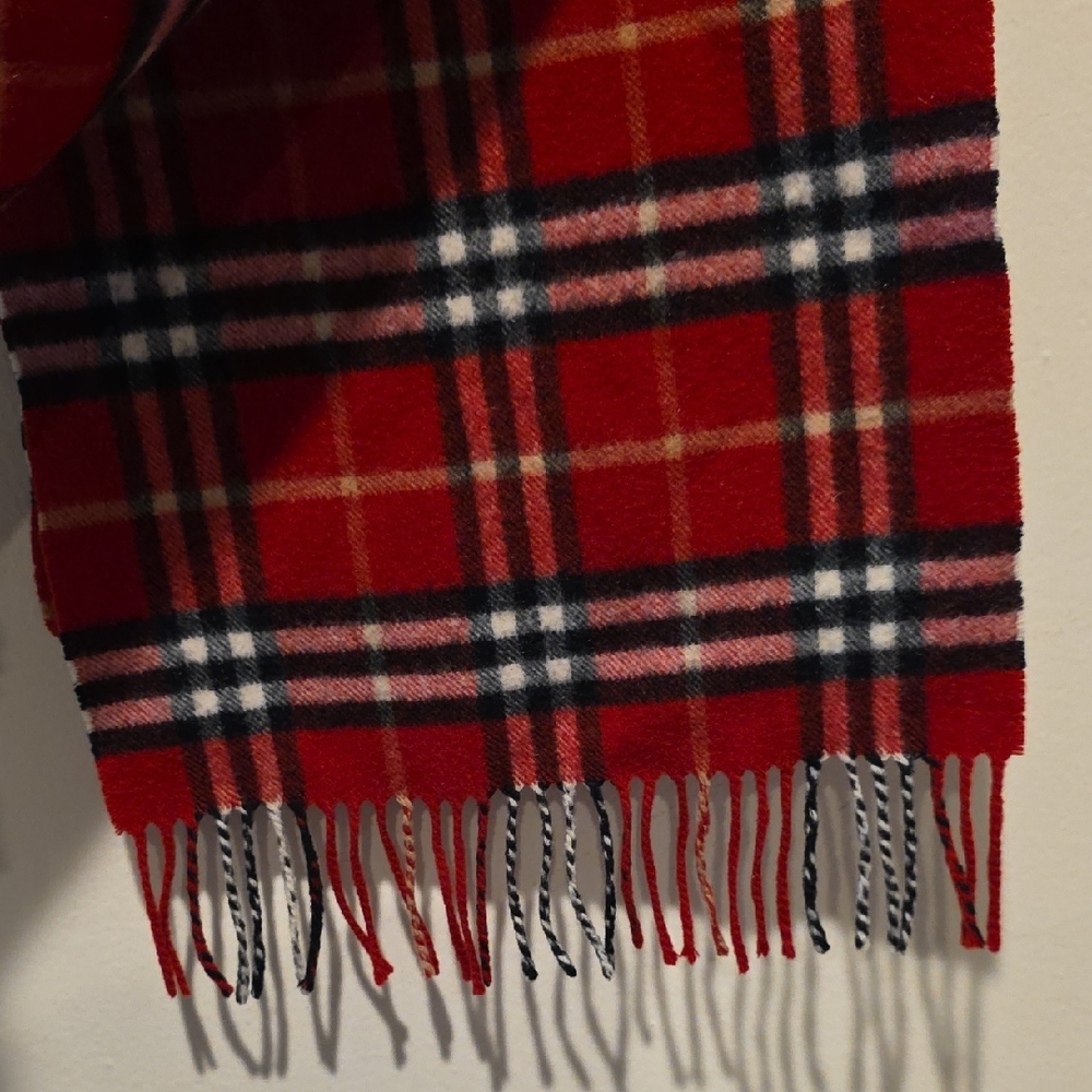 Burberry Classic Red and Black Checkered Scarf - Picture 7 of 7